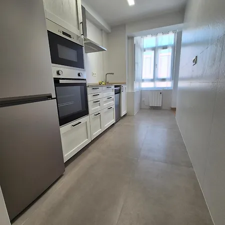 1a142 Moderno De 3 Διαμέρισμα Χιχόν